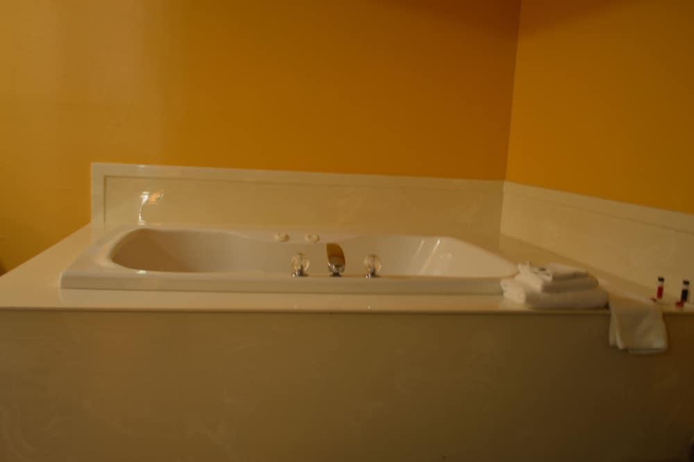 Super 8 By Wyndham St. George Ut Motel Bagian luar foto