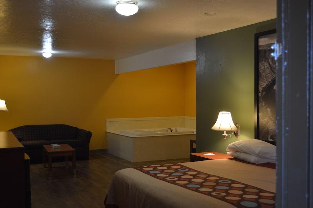 Super 8 By Wyndham St. George Ut Motel Bagian luar foto
