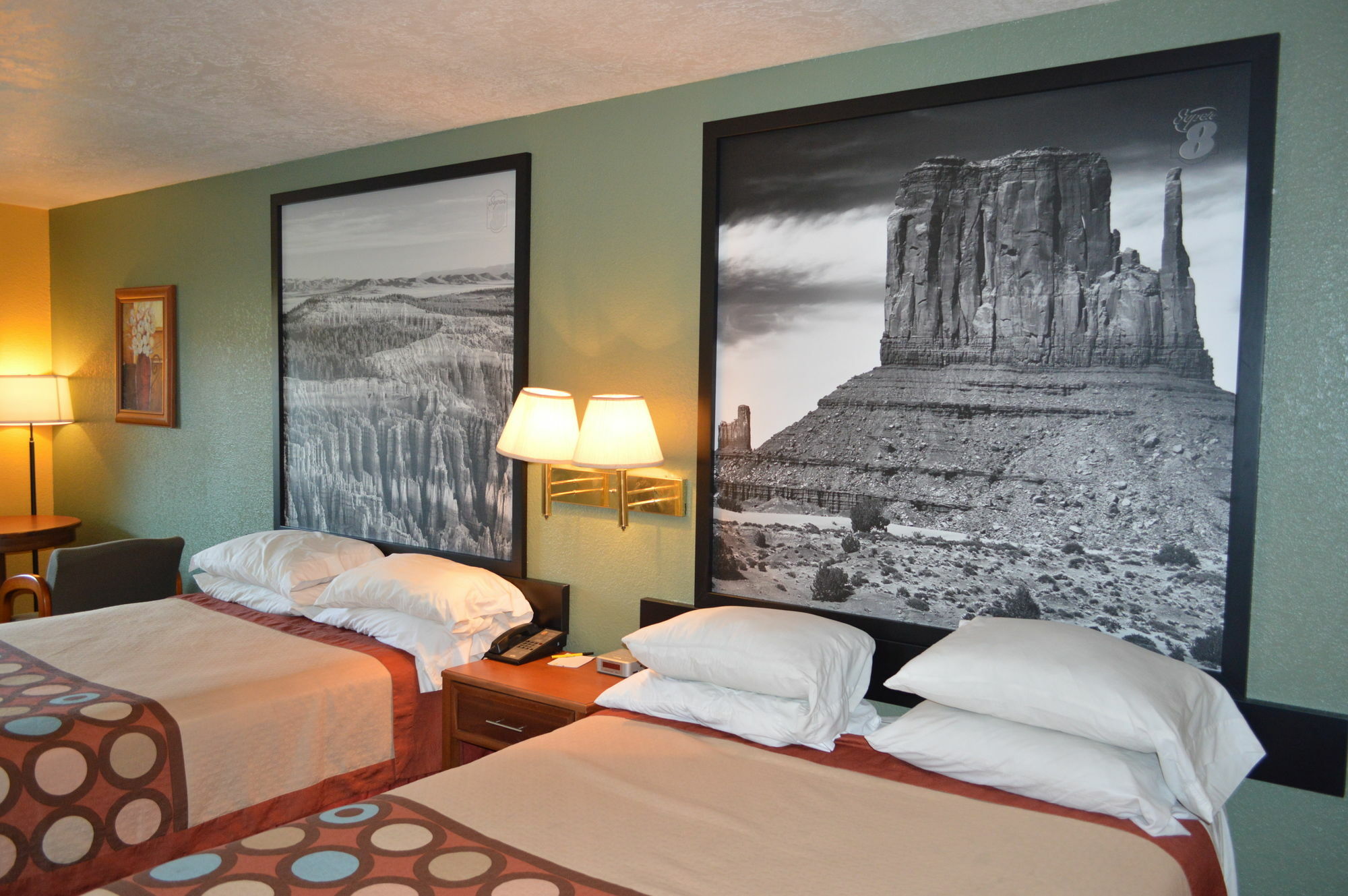 Super 8 By Wyndham St. George Ut Motel Bagian luar foto